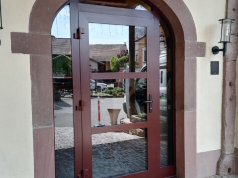 porte d'entrée cintrée {{brizy_dc_image_alt imageSrc=